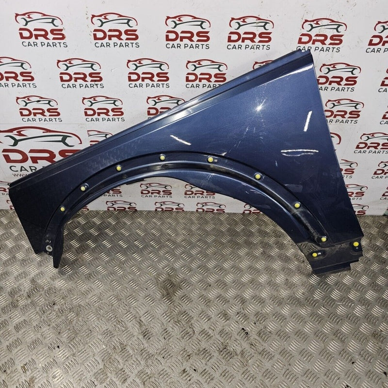 Discovery 3 Front Wing Panel